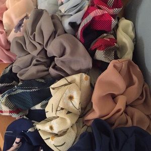 Scrunchie Set OVER 15 Scunchies